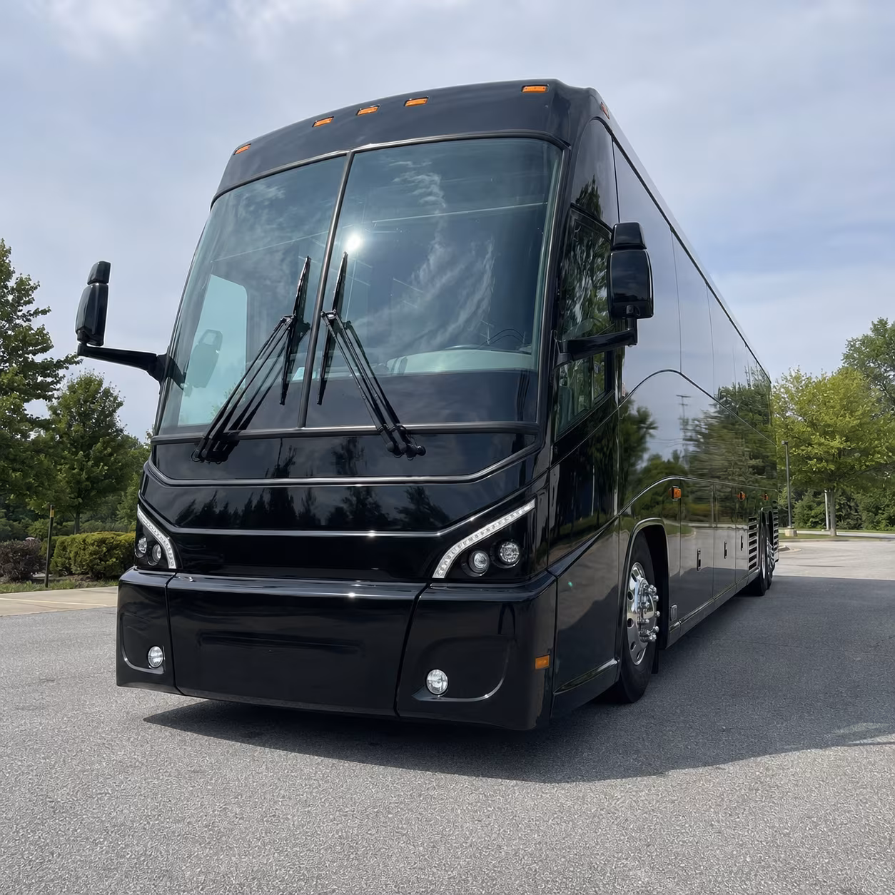 charter bus rentals for large warren prom groups headed downtown or out of the area