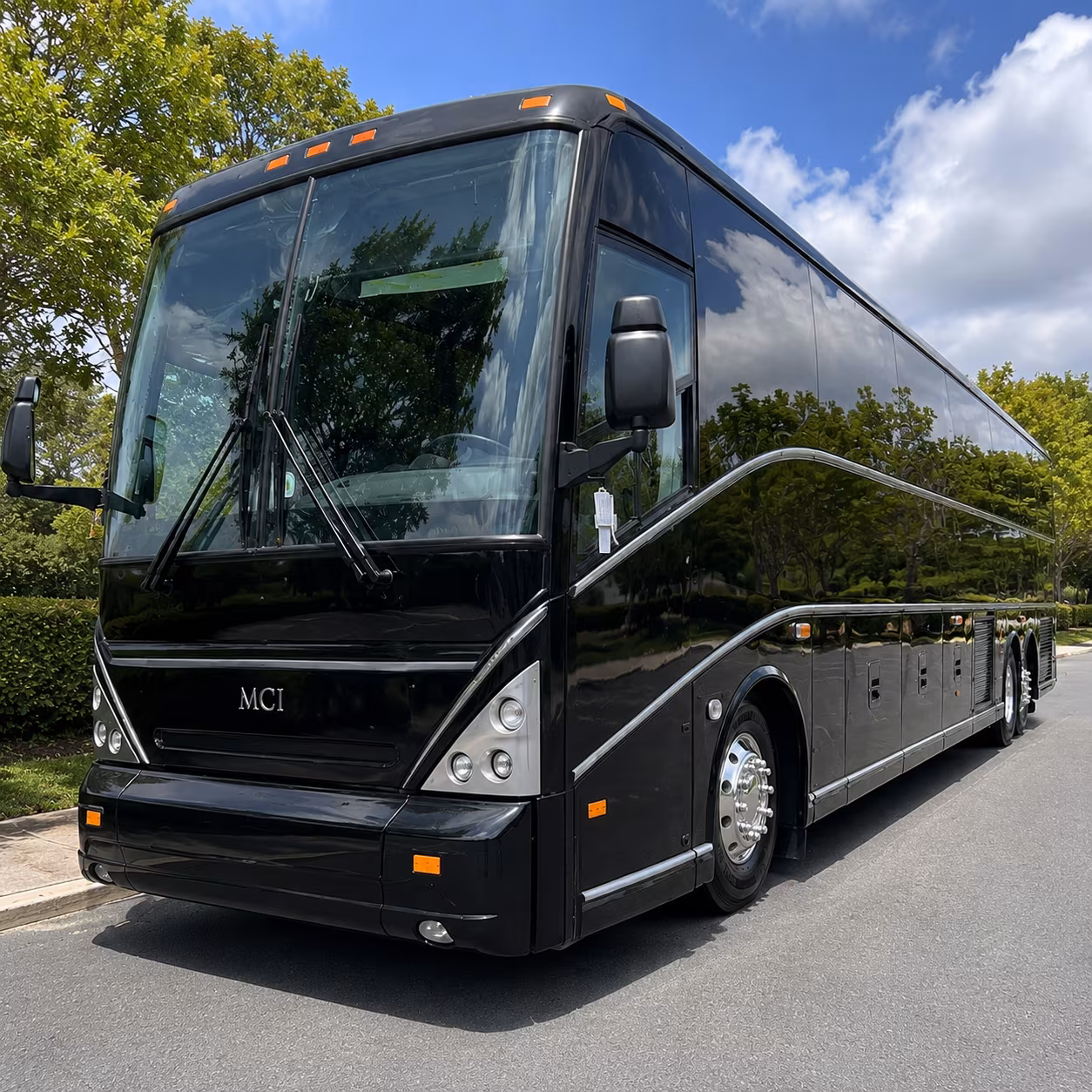 convention and trade show buses to huntington place and suburban collection showplace