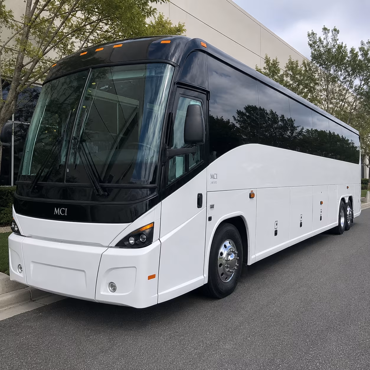 detroit auto show and convention season airport shuttles from warren