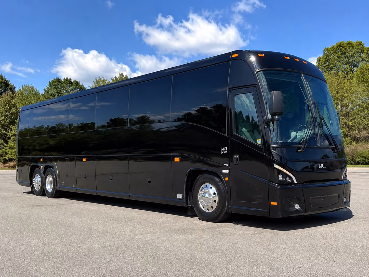 shuttle buses for weddings banquets and private events in warren