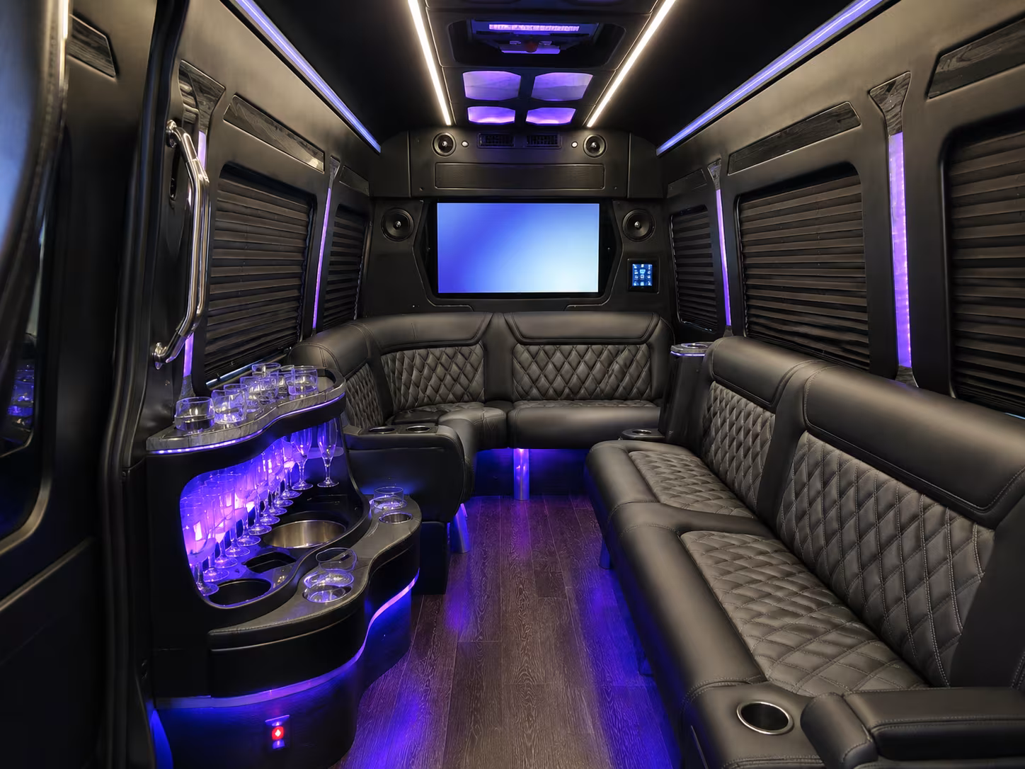 sprinter limos and luxury vans for smaller warren prom groups
