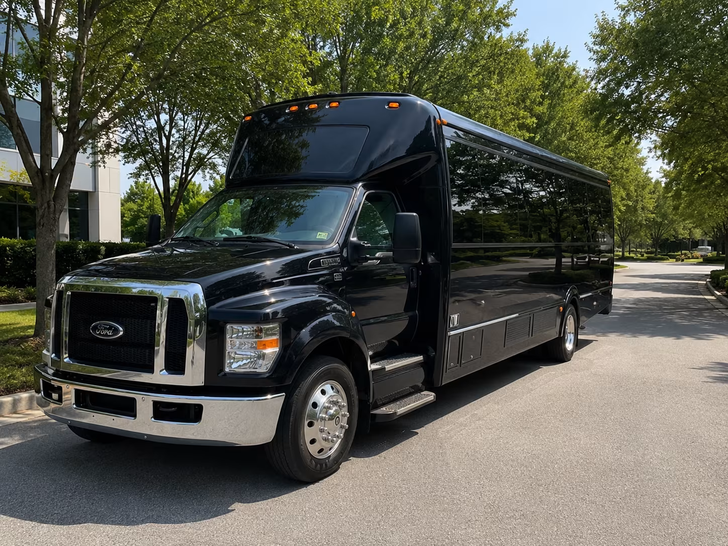 warren party bus